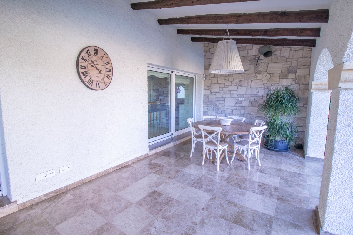 Venta de casa en Roda de Barà