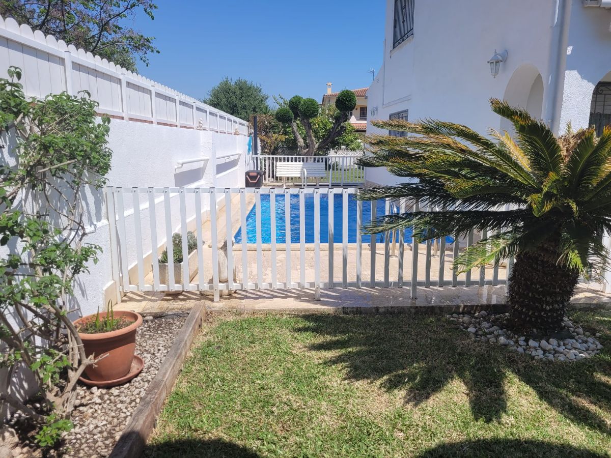 Venta de casa en Coma - Ruga