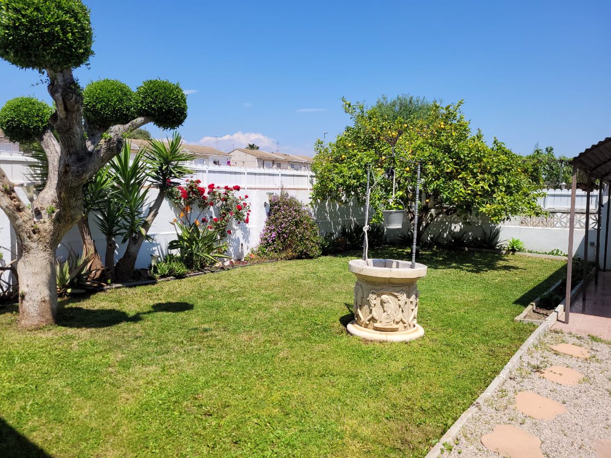 Venta de casa en Coma - Ruga