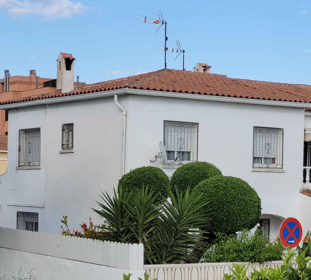 Venta de casa en Coma - Ruga