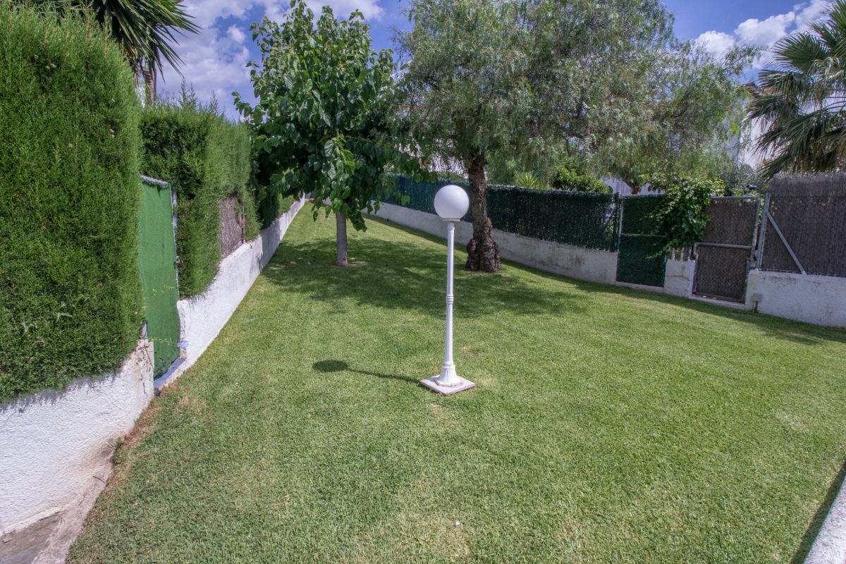 Venta de casa en Coma - Ruga