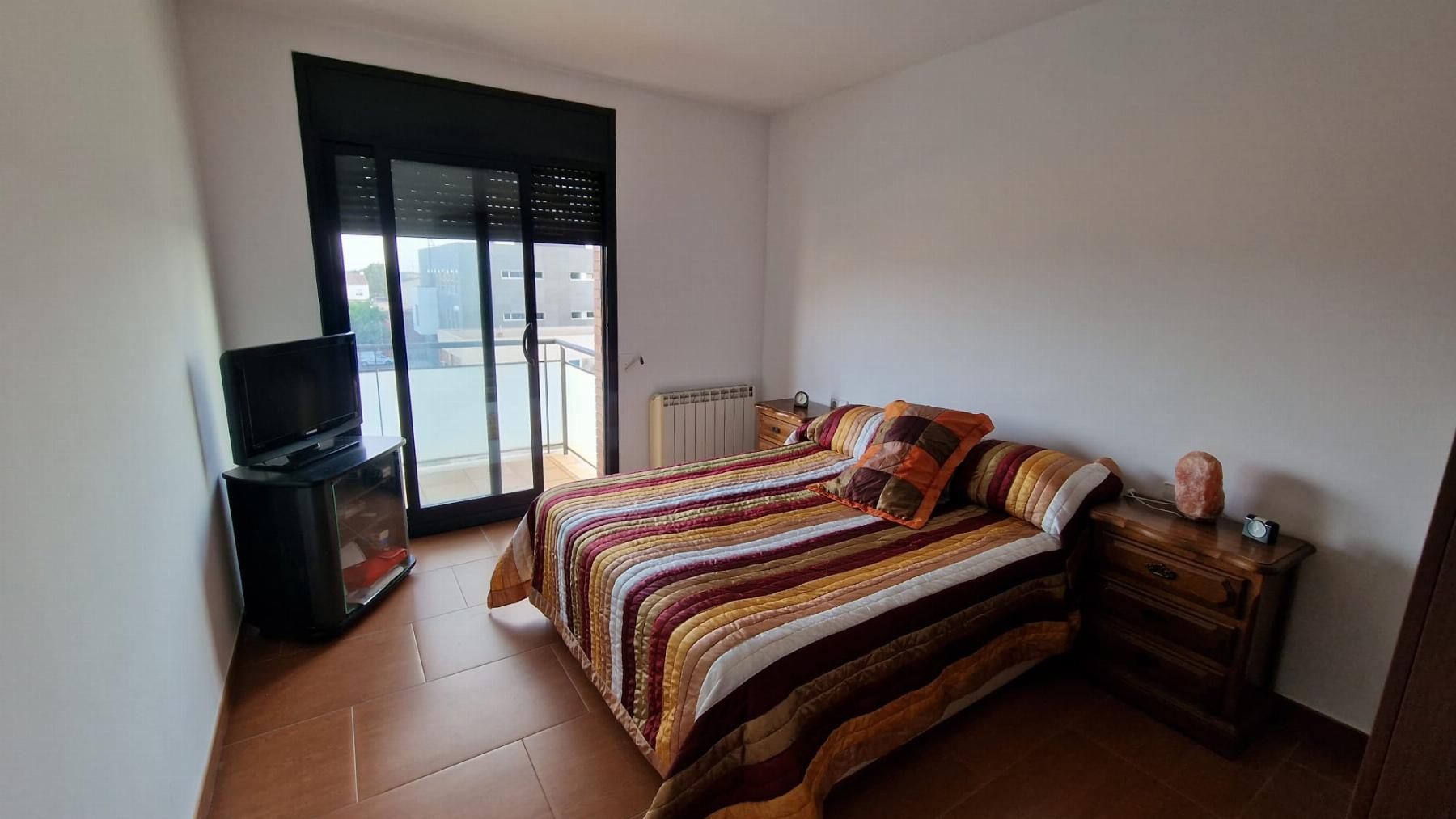 For sale of flat in Llorenç del Penedès