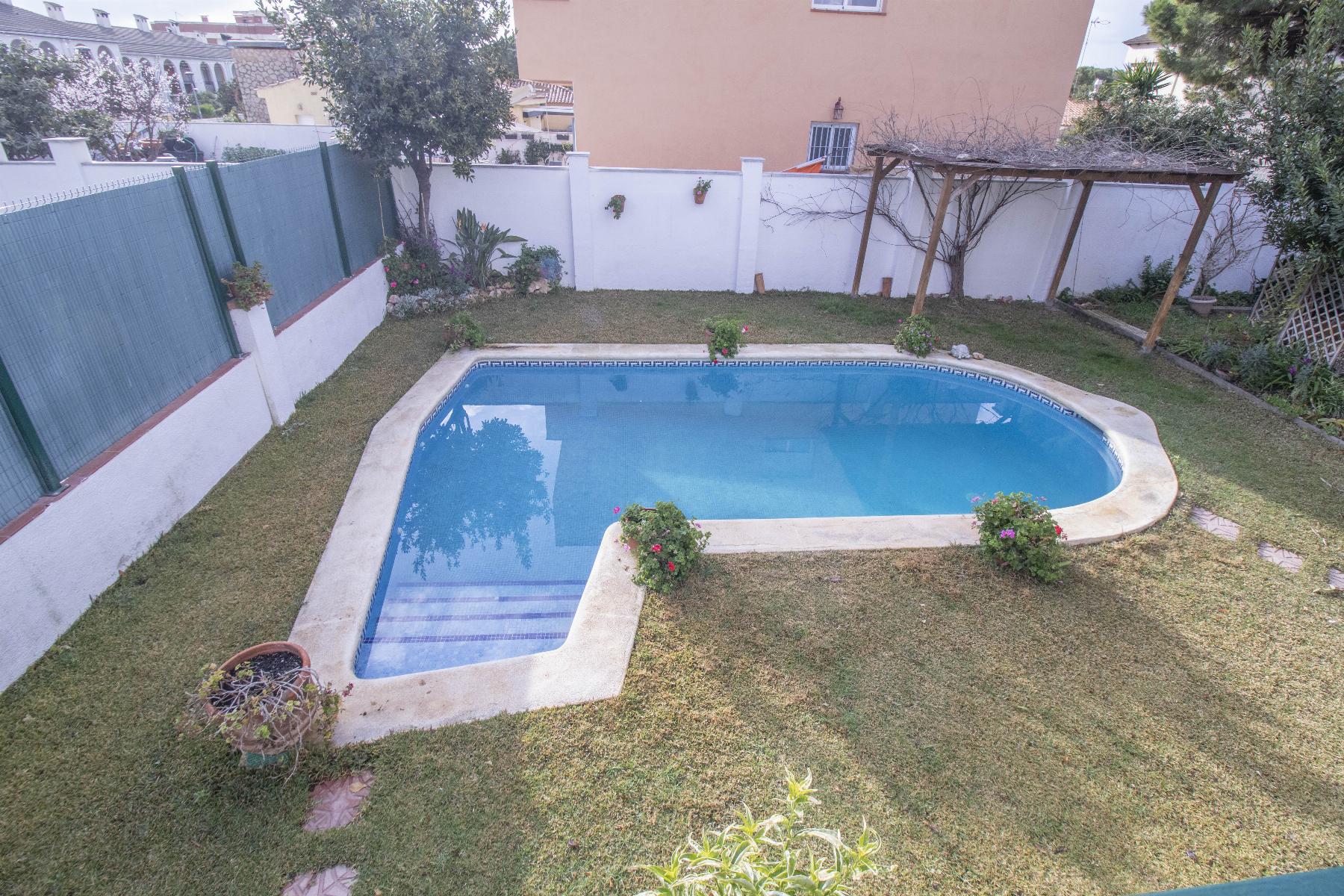 Vente de maison dans Coma - Ruga