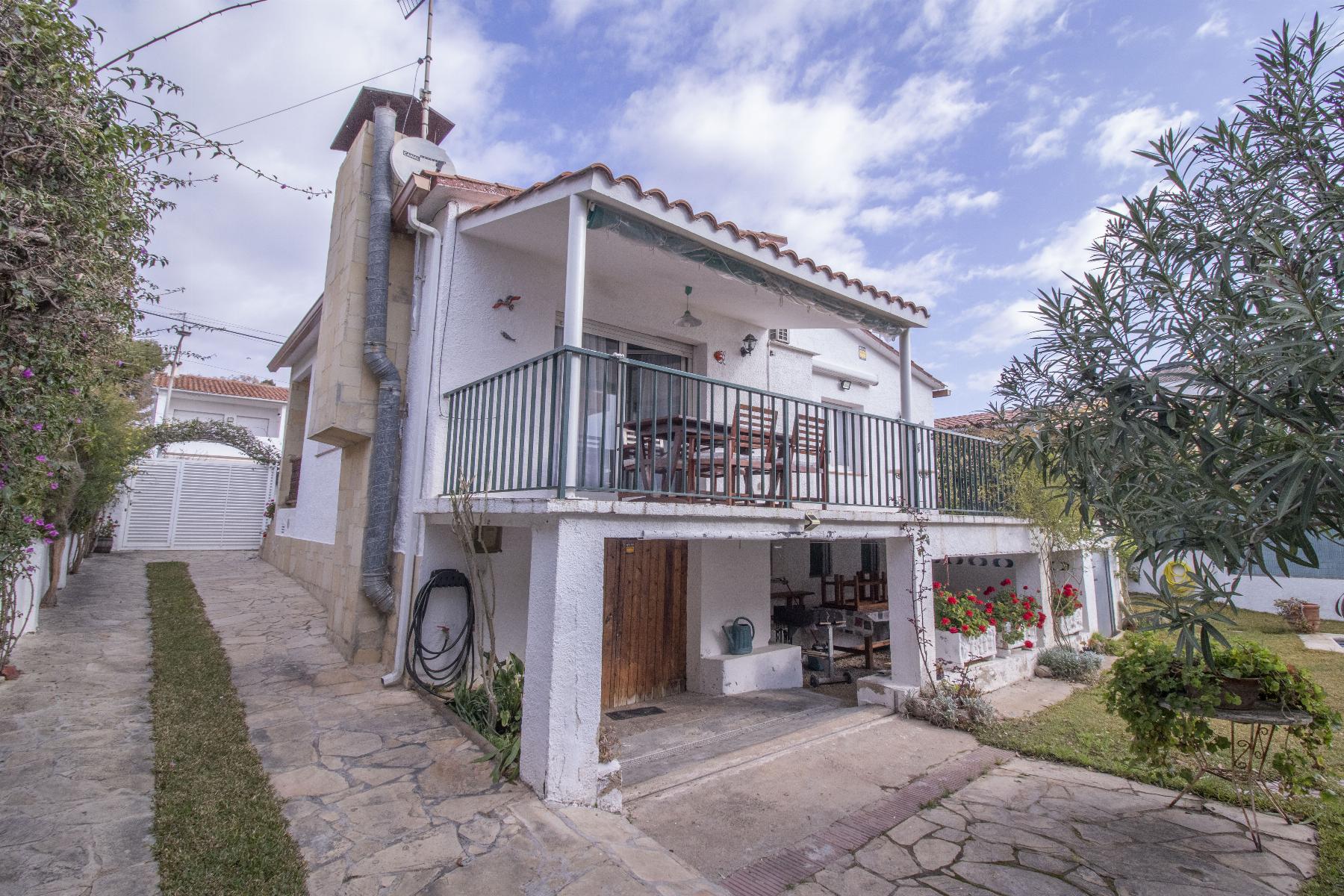 Vente de maison dans Coma - Ruga