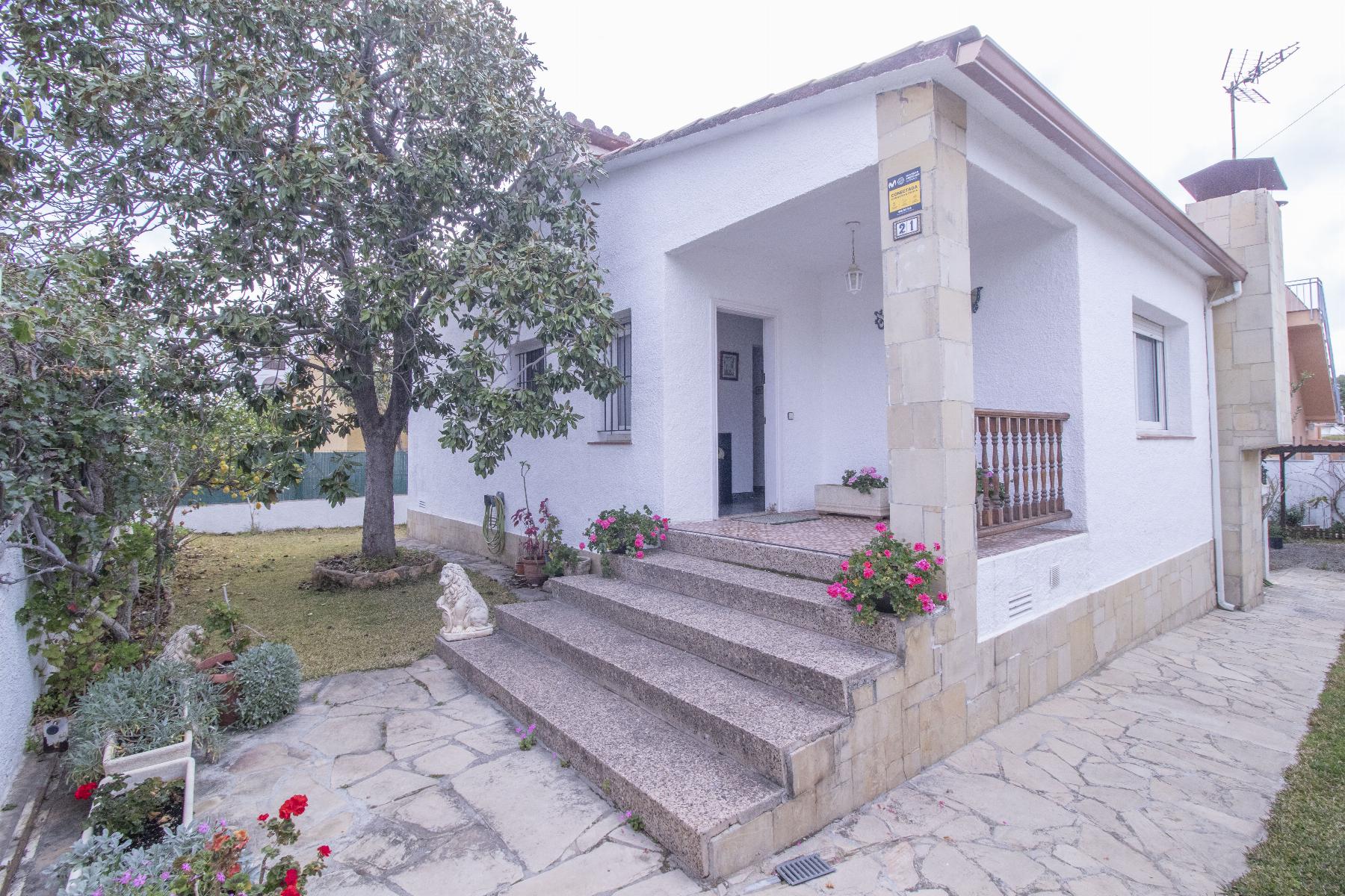 Vente de maison dans Coma - Ruga