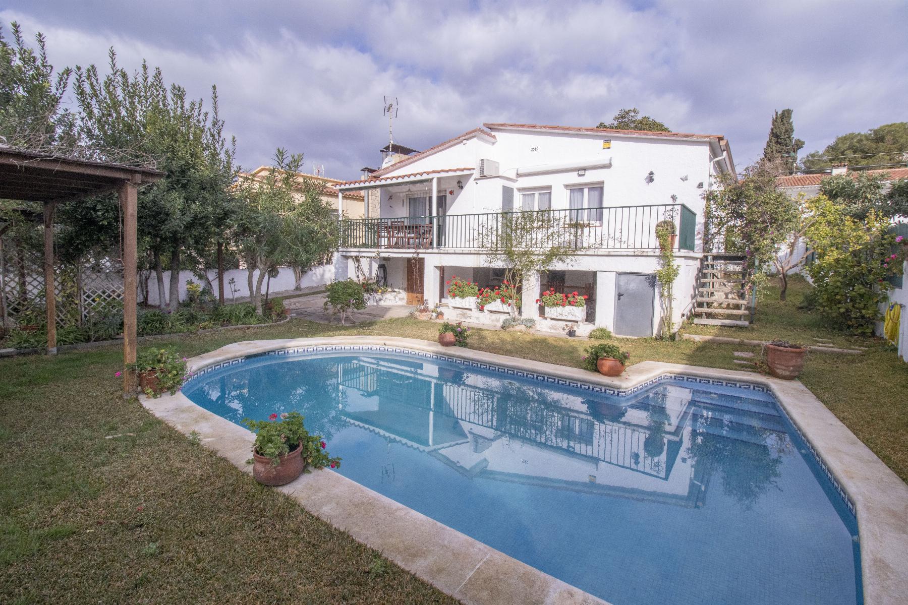Vente de maison dans Coma - Ruga