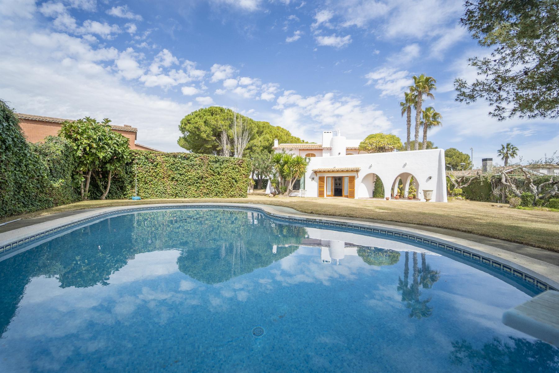 Venta de casa en Coma - Ruga