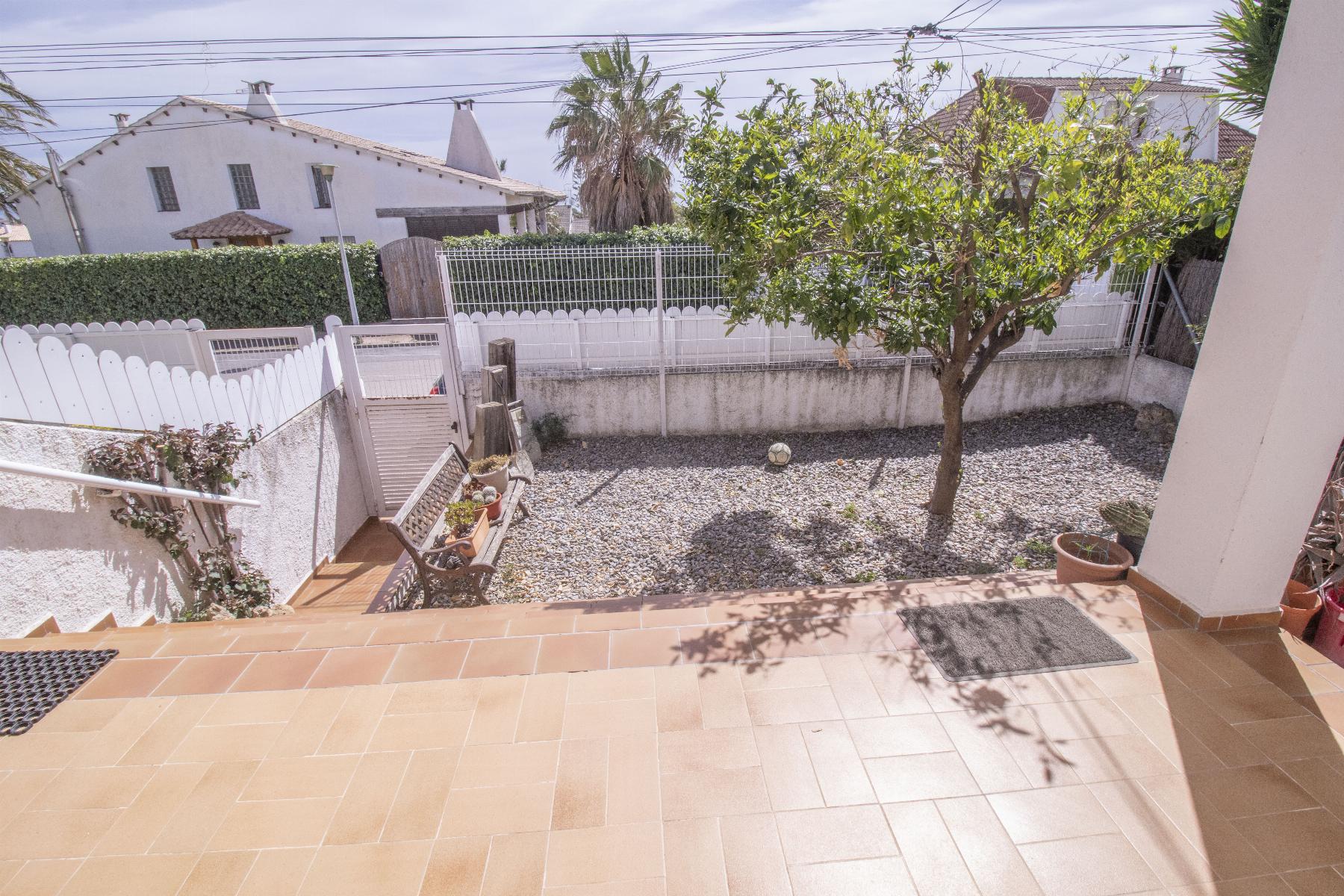 Venta de casa en Coma - Ruga
