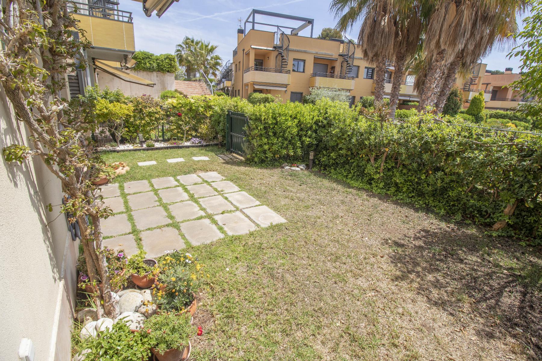 Venta de planta baja en Coma - Ruga