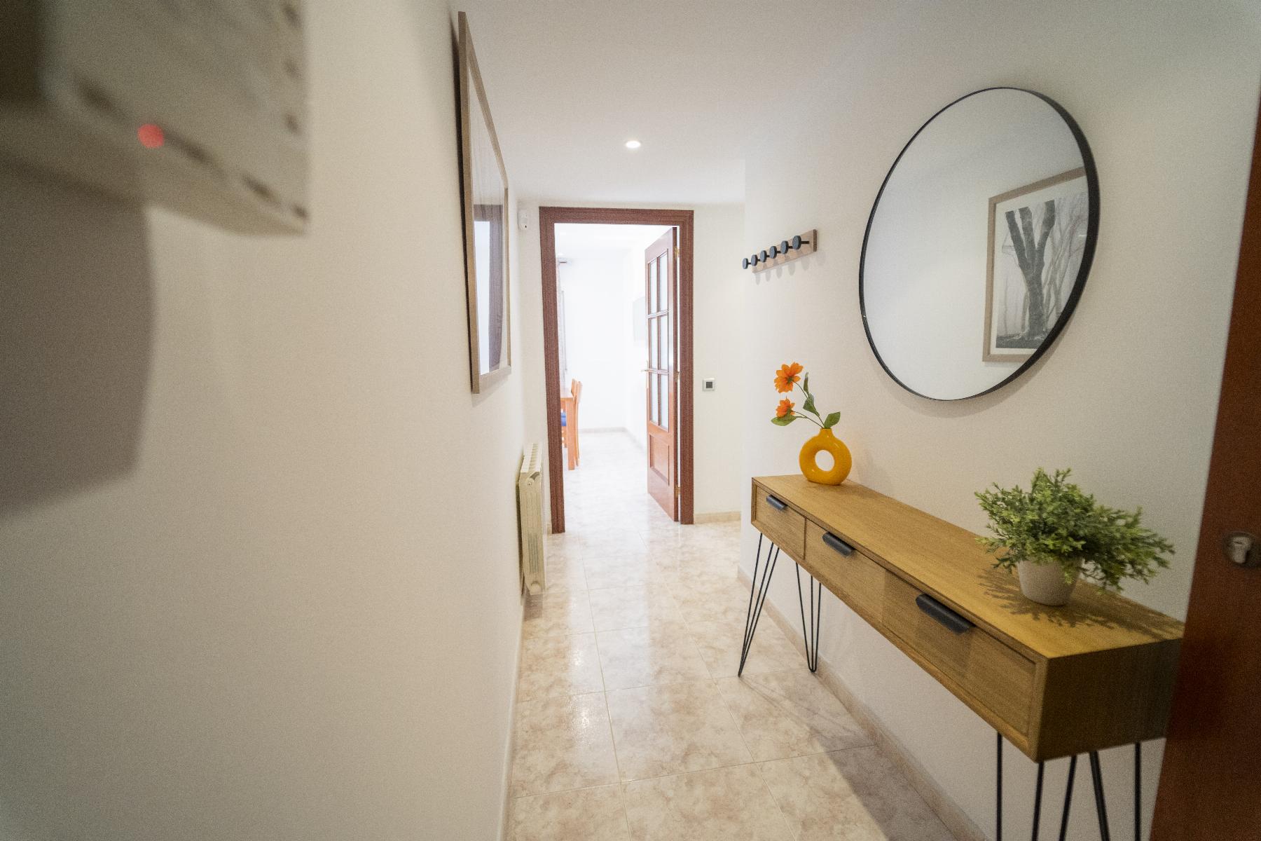 For sale of ground floor in Coma - Ruga