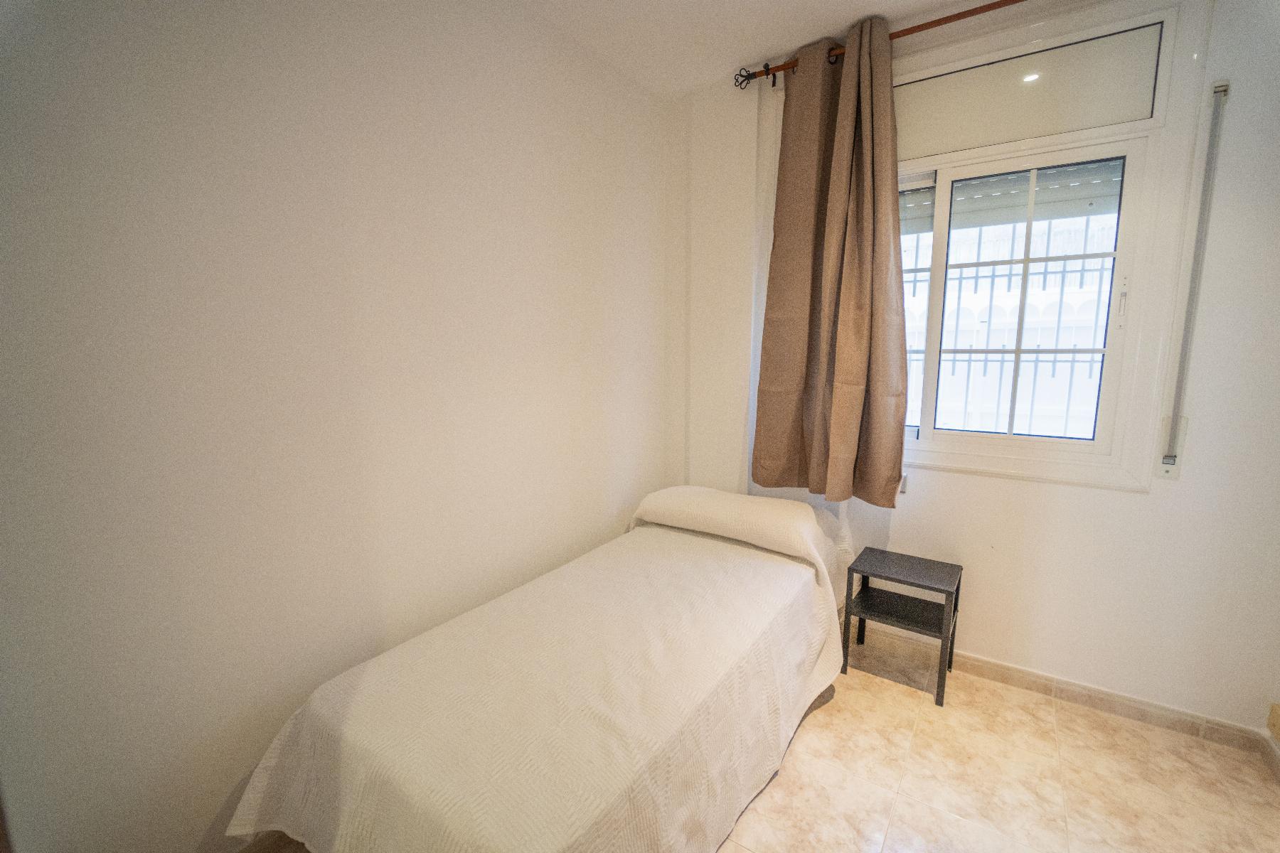 For sale of ground floor in Coma - Ruga