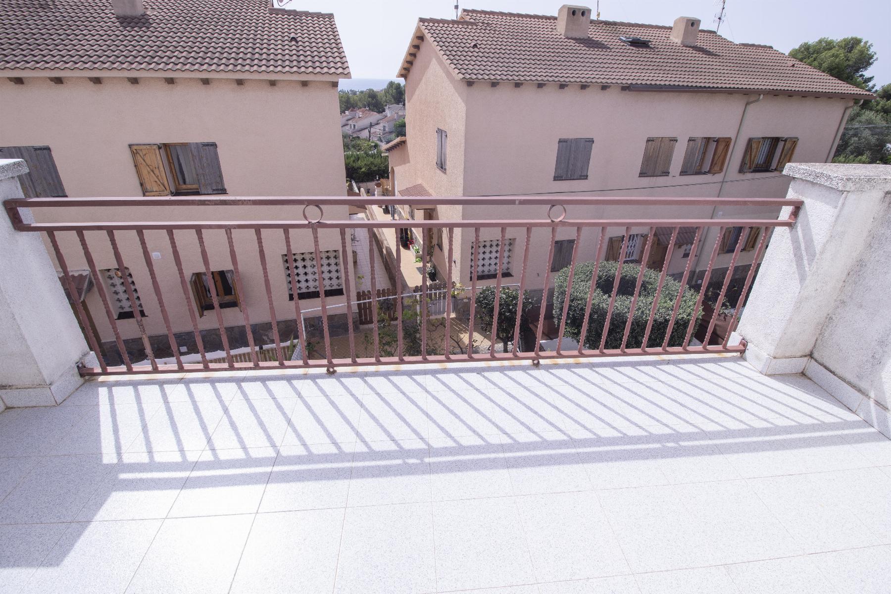 Venta de casa en Coma - Ruga