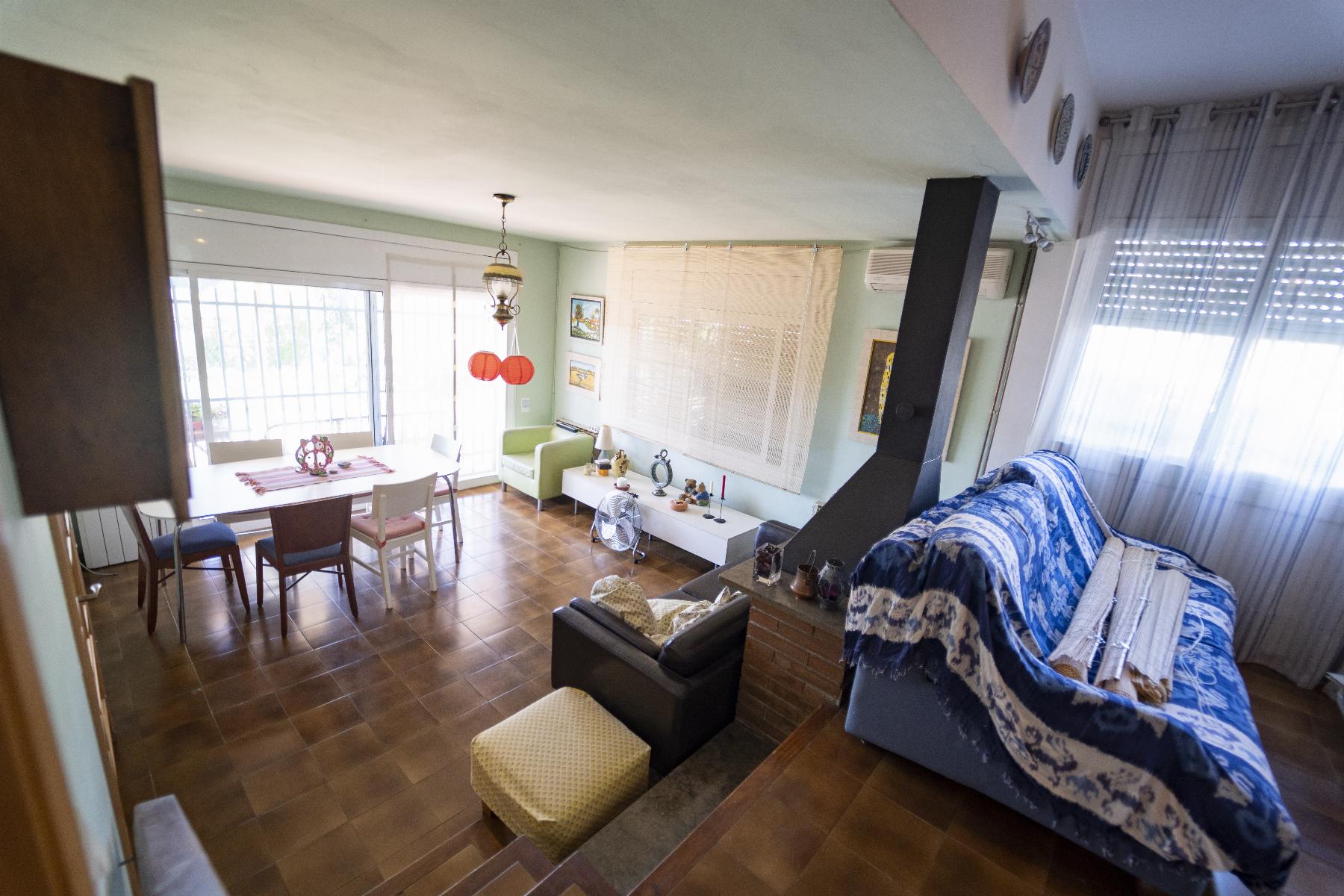 Venta de casa en Coma - Ruga