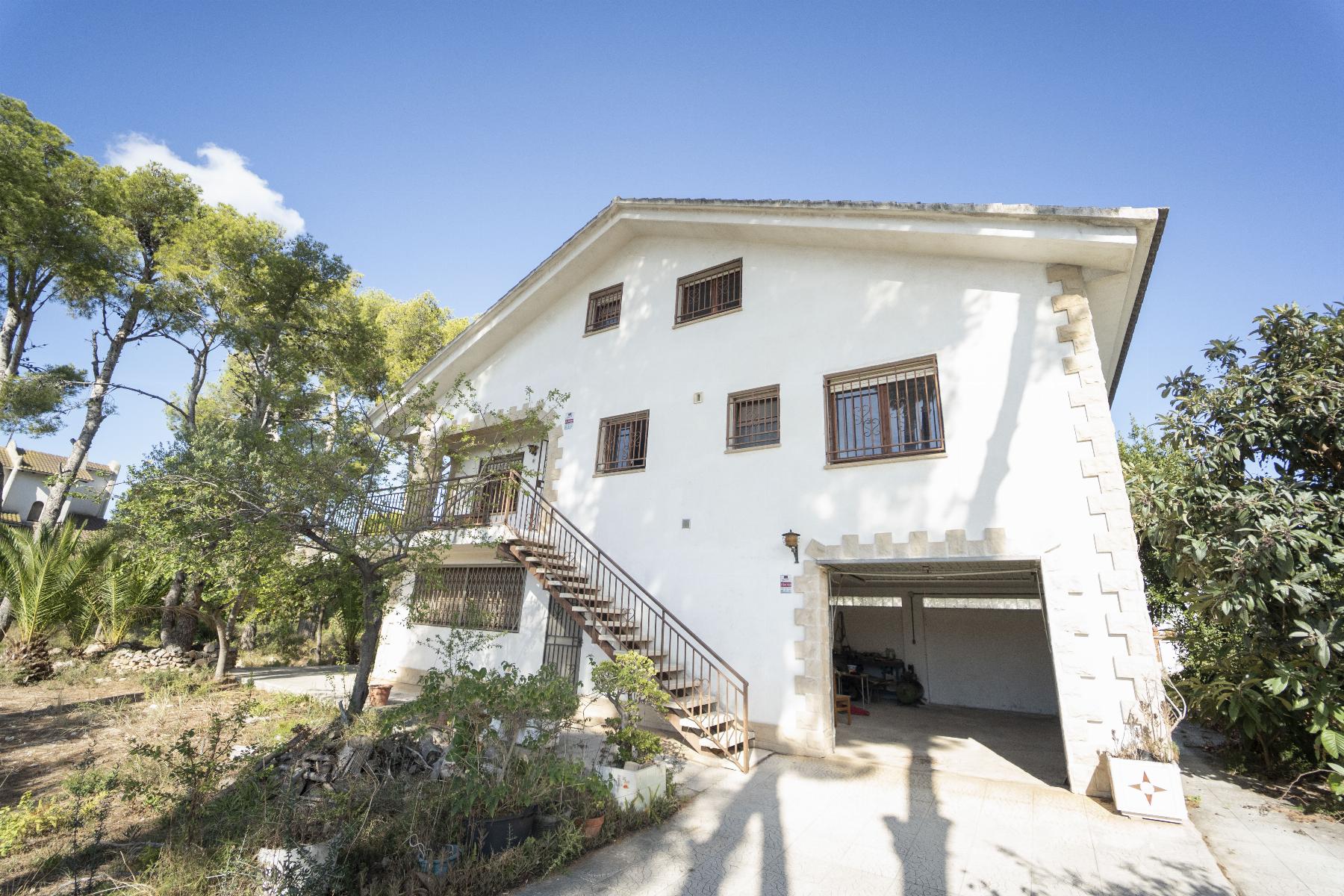 Venta de casa en Coma - Ruga