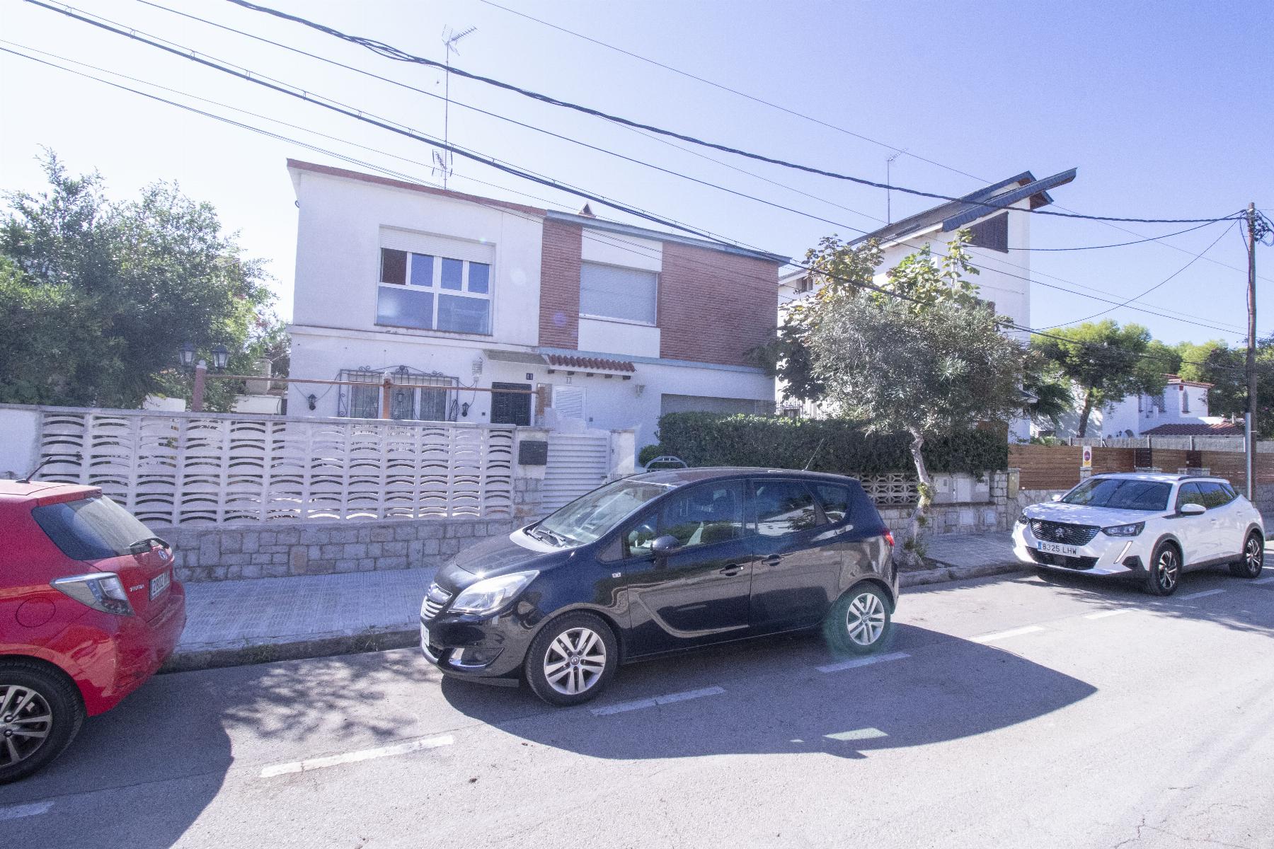 Venta de casa en Coma - Ruga