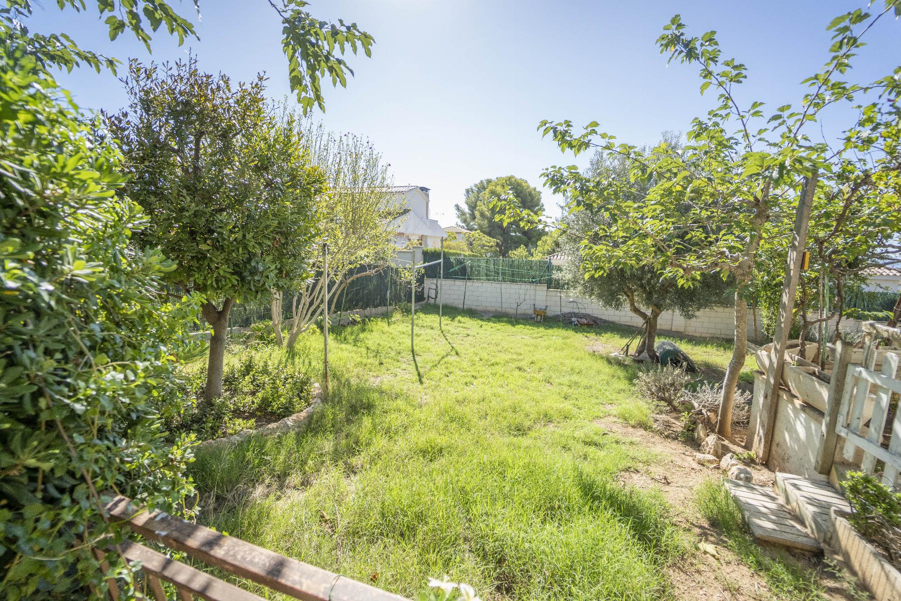 Venta de casa en Coma - Ruga