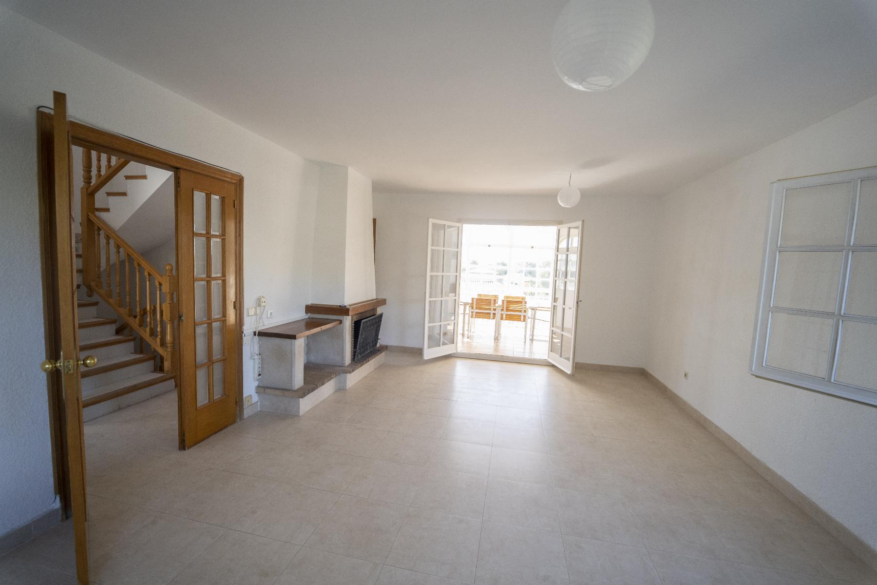 Venta de casa en Coma - Ruga