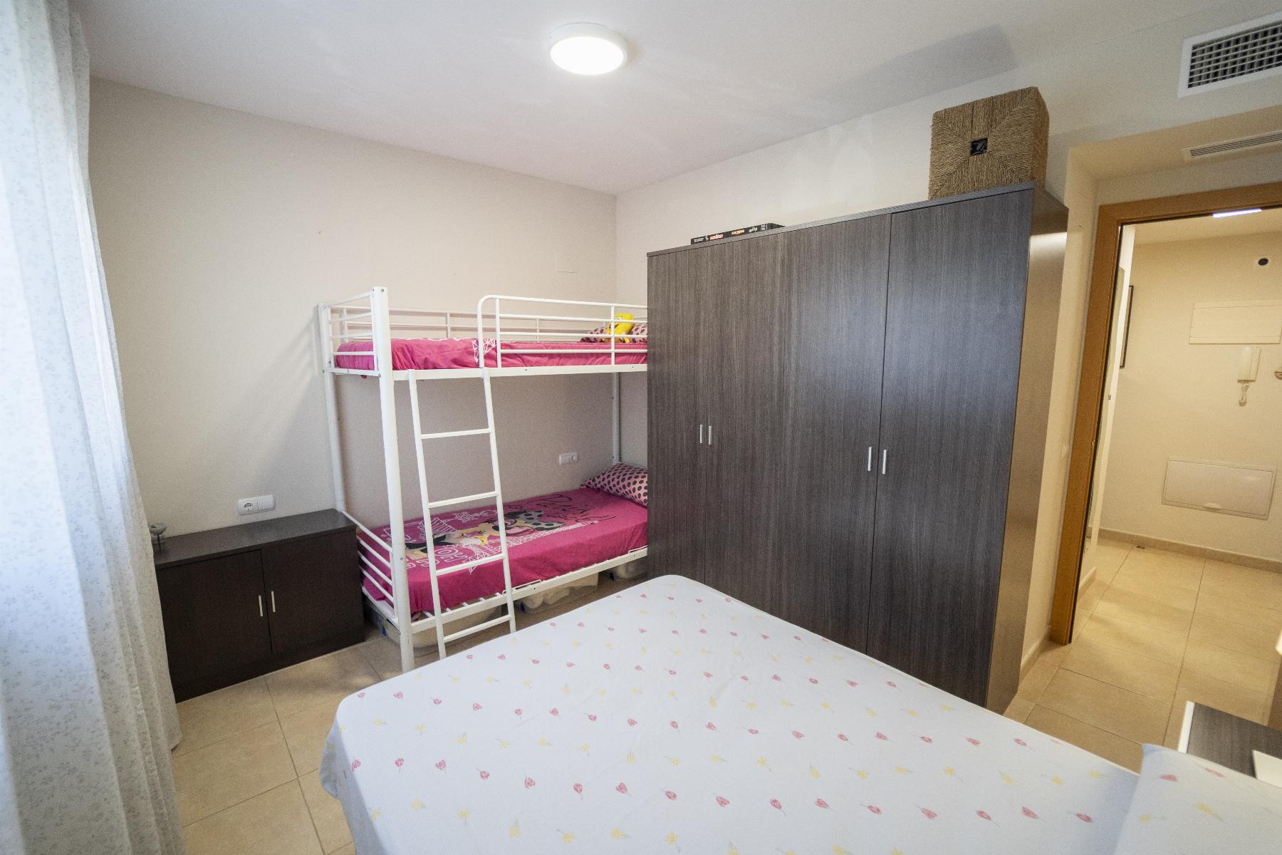 Venta de planta baja en Coma - Ruga