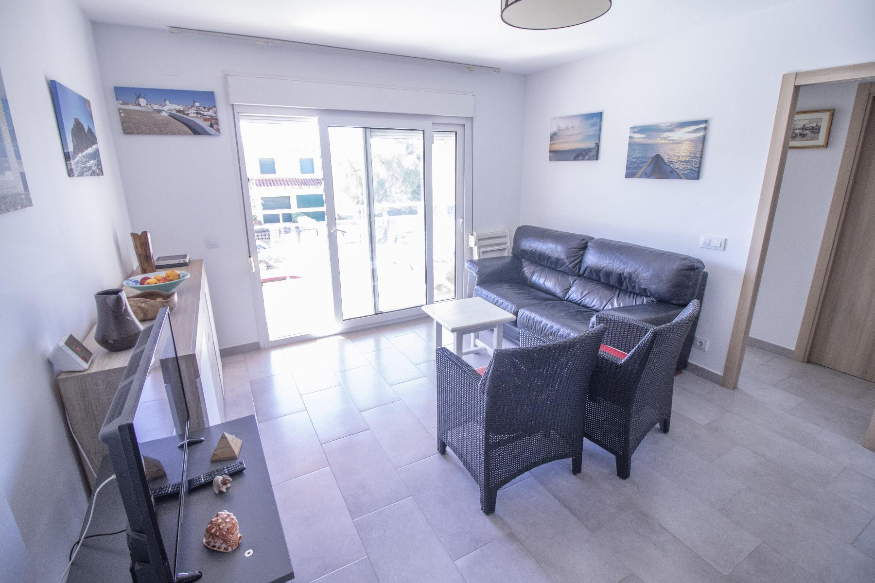 De vânzare din apartament în Coma - Ruga