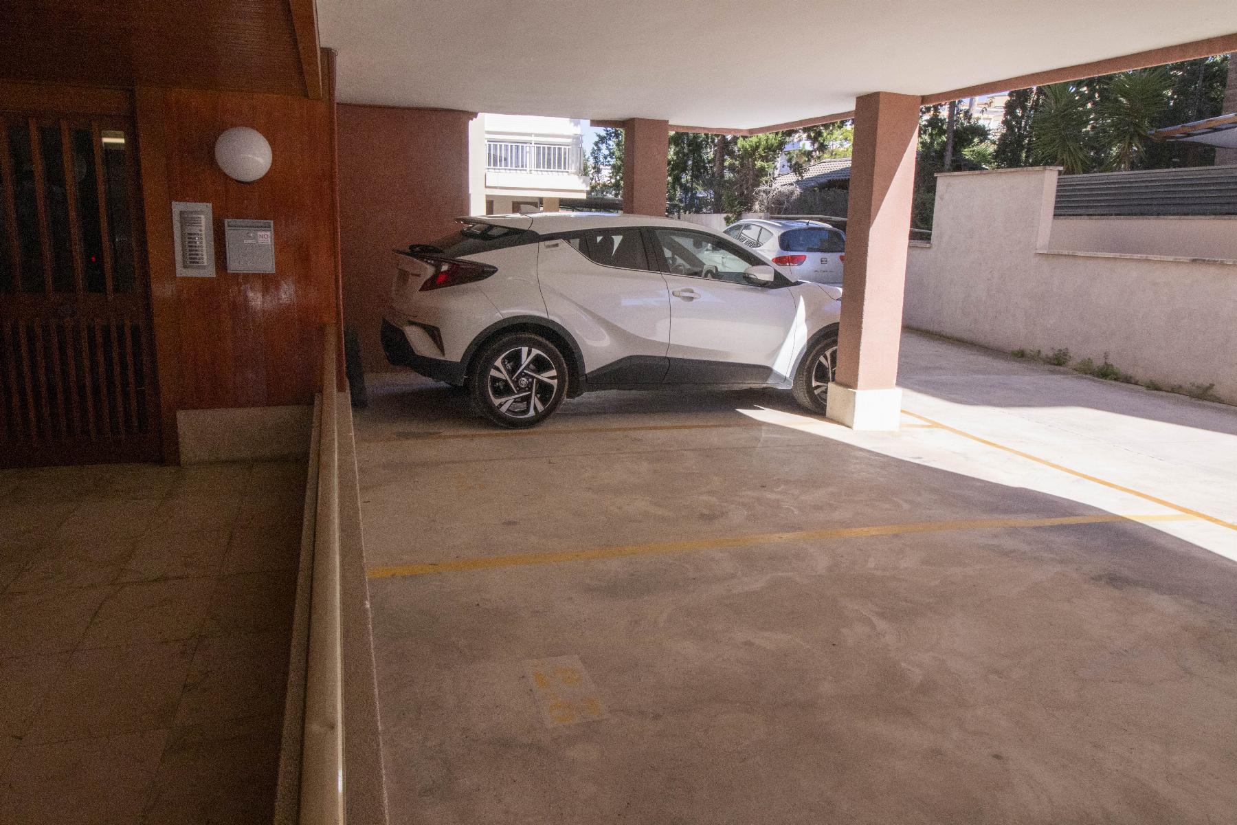 De vânzare din apartament în Coma - Ruga