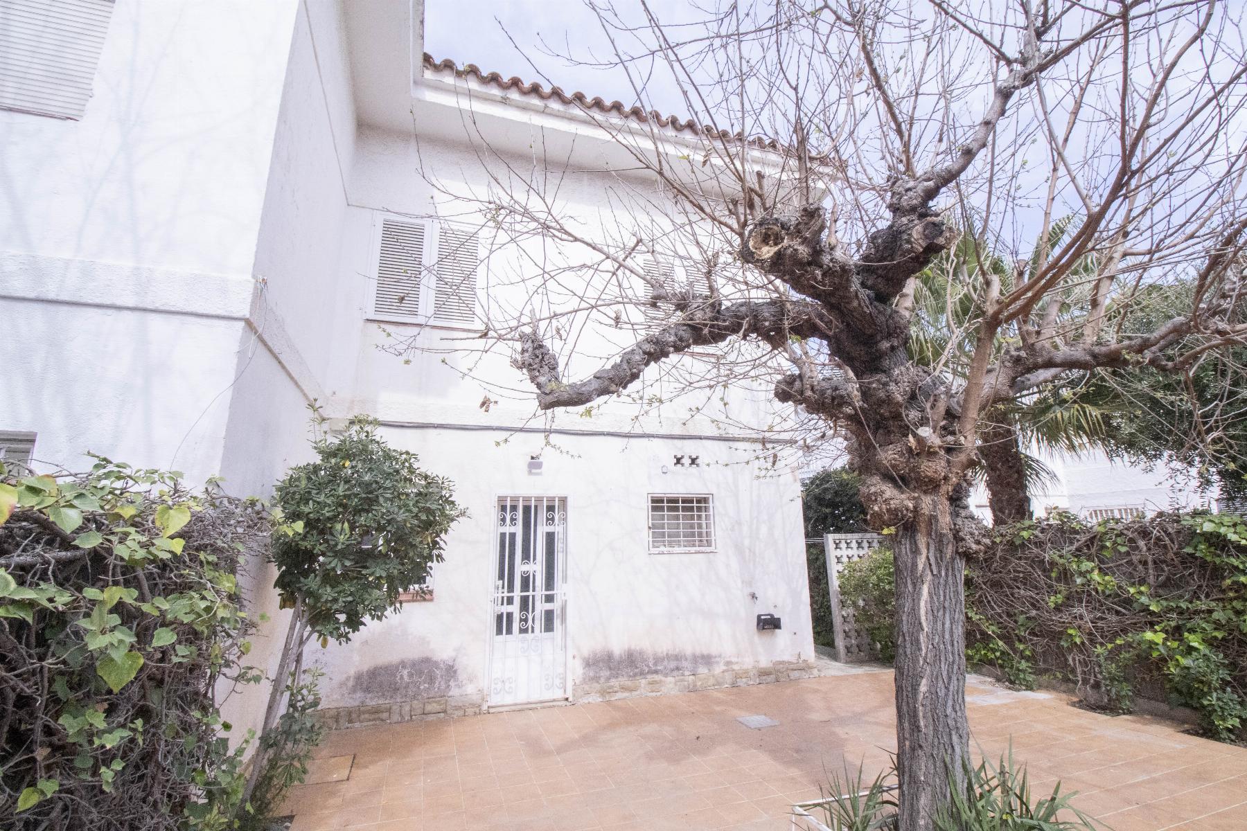 Venta de casa en Coma - Ruga
