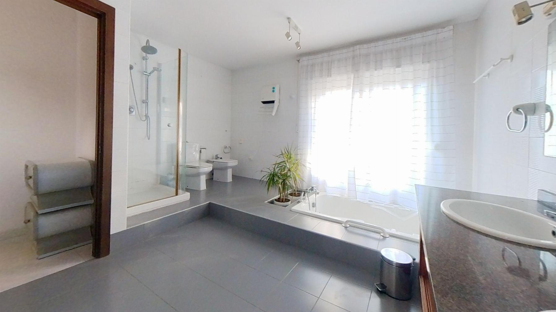 Venta de casa en Coma - Ruga