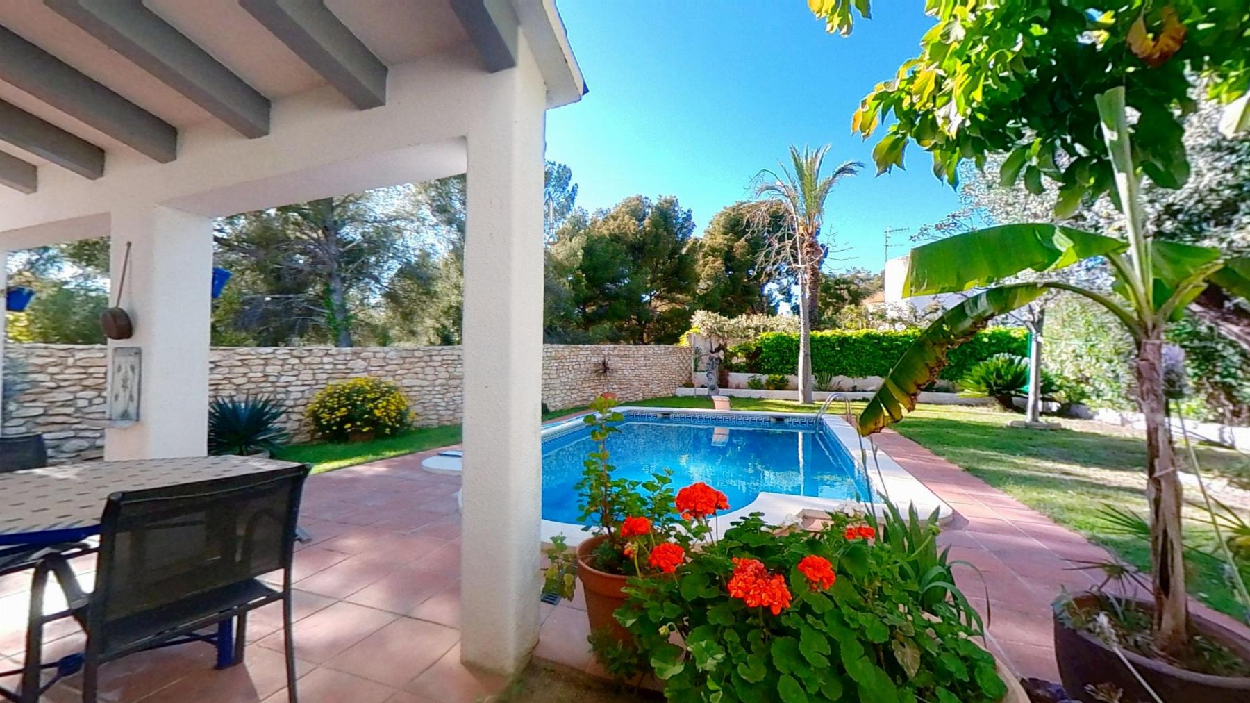Venta de casa en Coma - Ruga