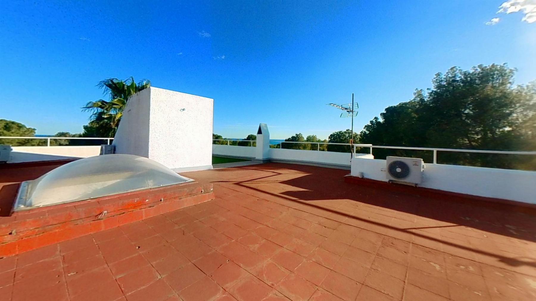 Venta de casa en Coma - Ruga