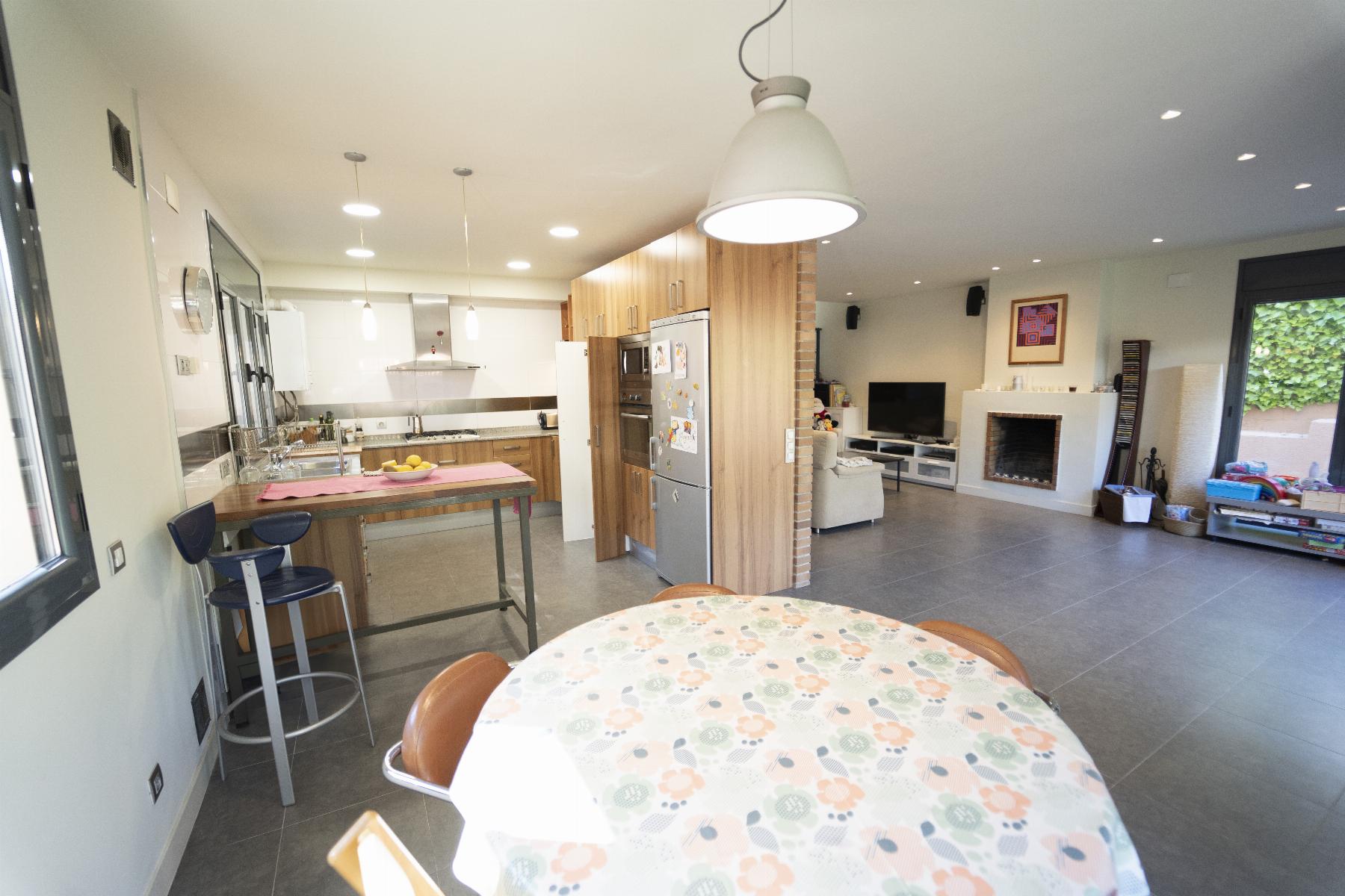 Venta de chalet en Coma - Ruga