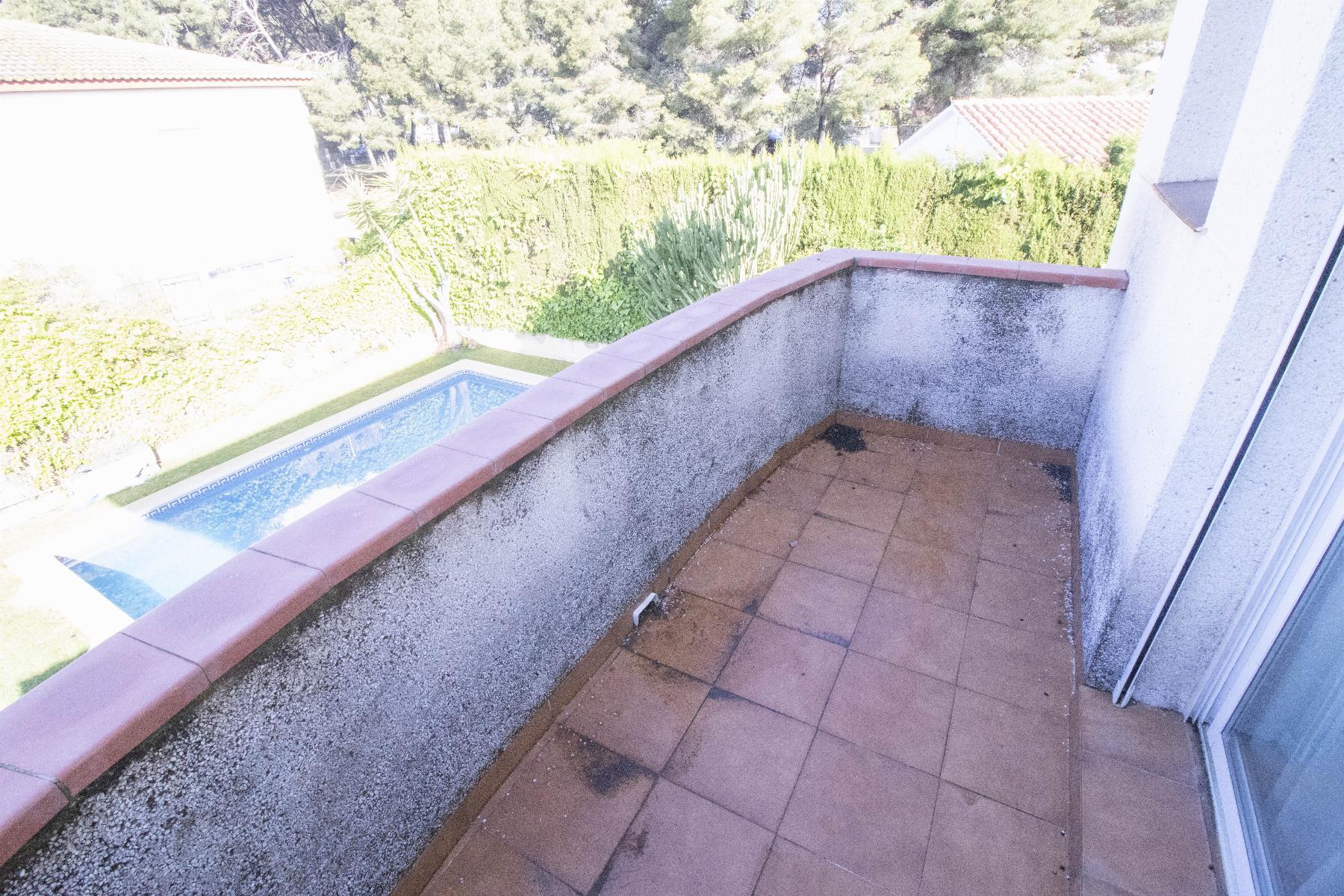Venta de casa en Coma - Ruga