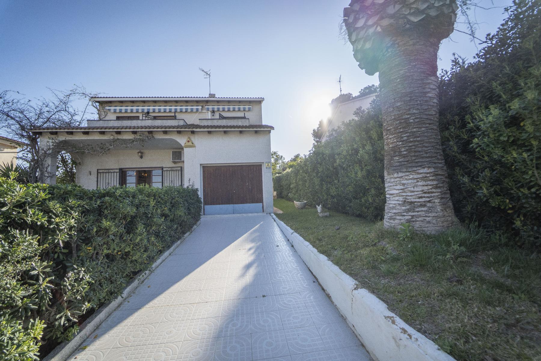 Venta de casa en Coma - Ruga