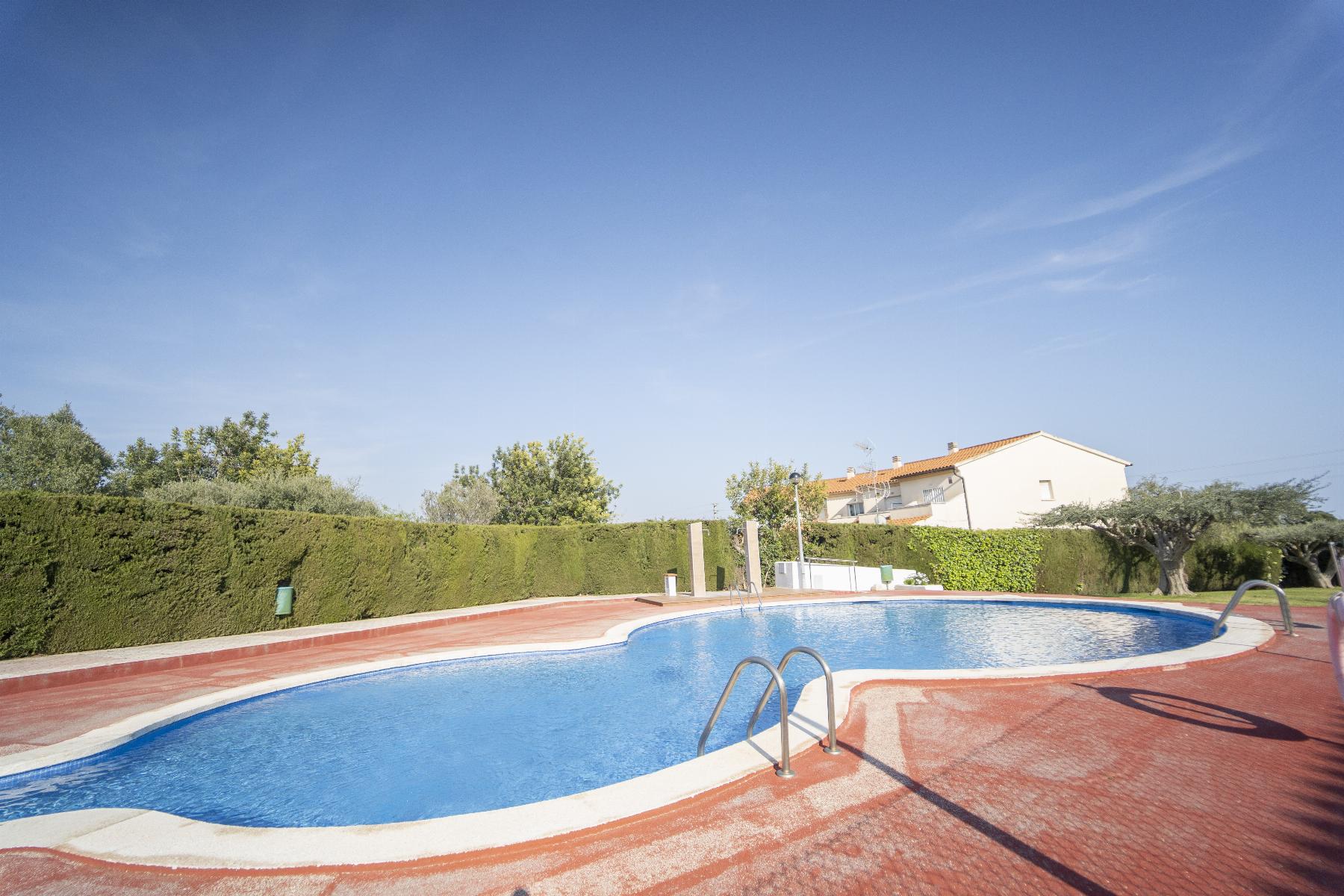 Venta de casa en Coma - Ruga