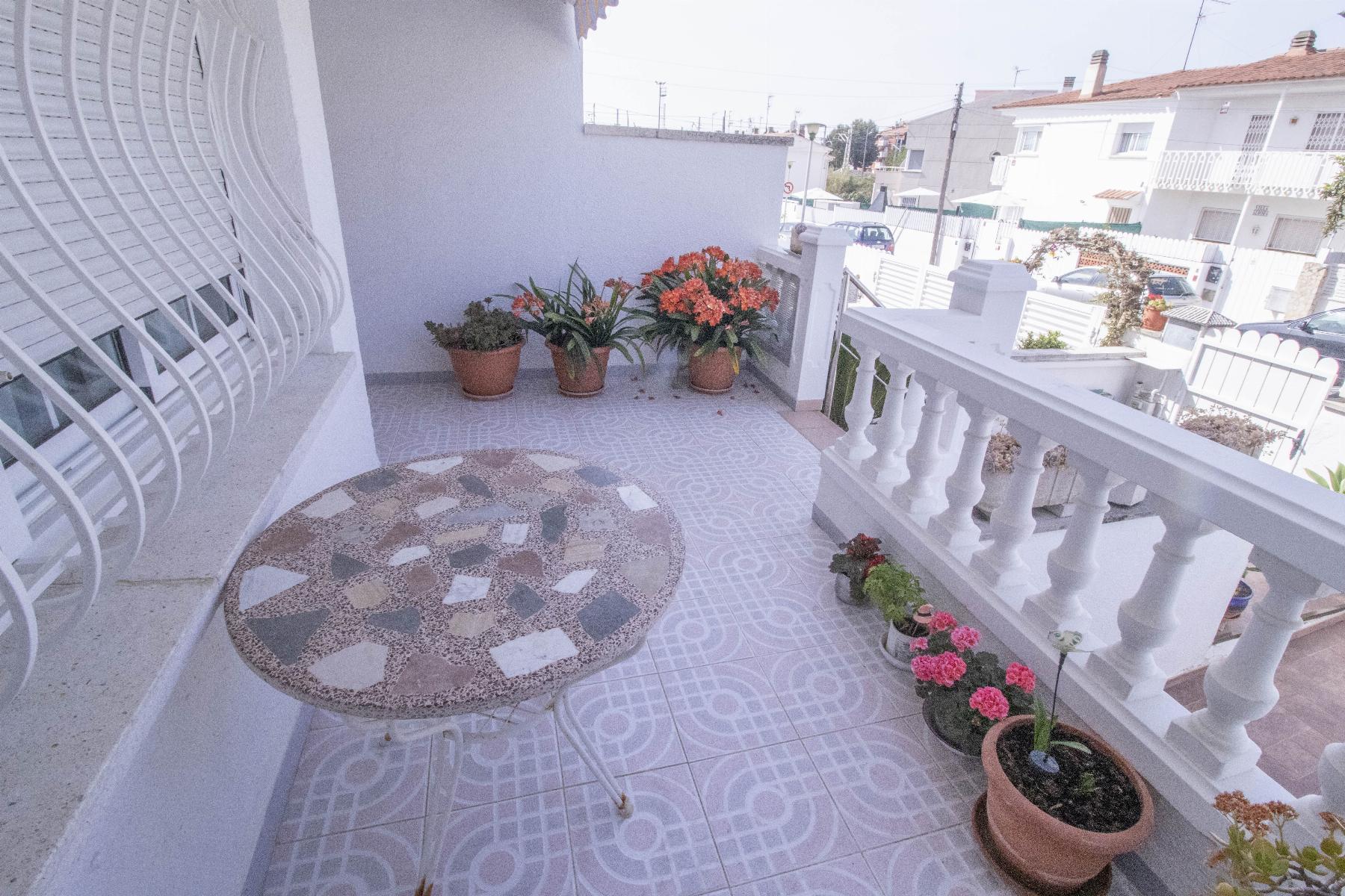 Venta de casa en Coma - Ruga