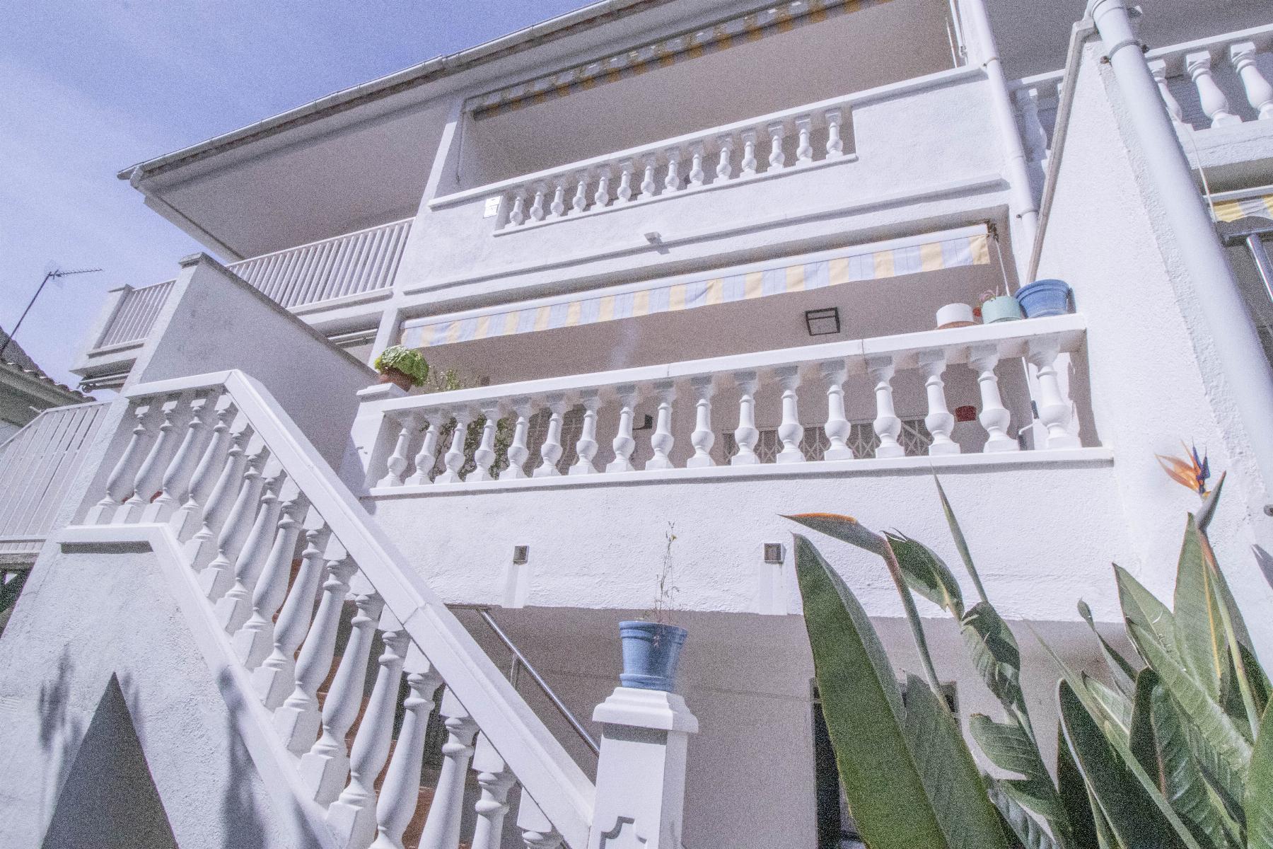 Venta de casa en Coma - Ruga