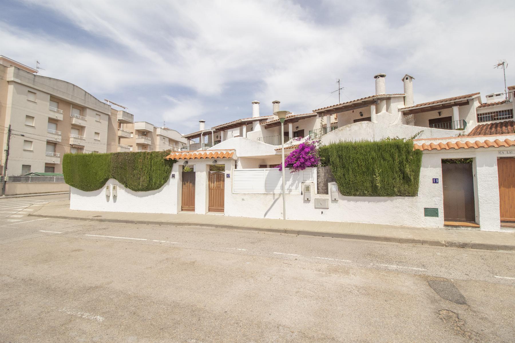 Venta de casa en Coma - Ruga
