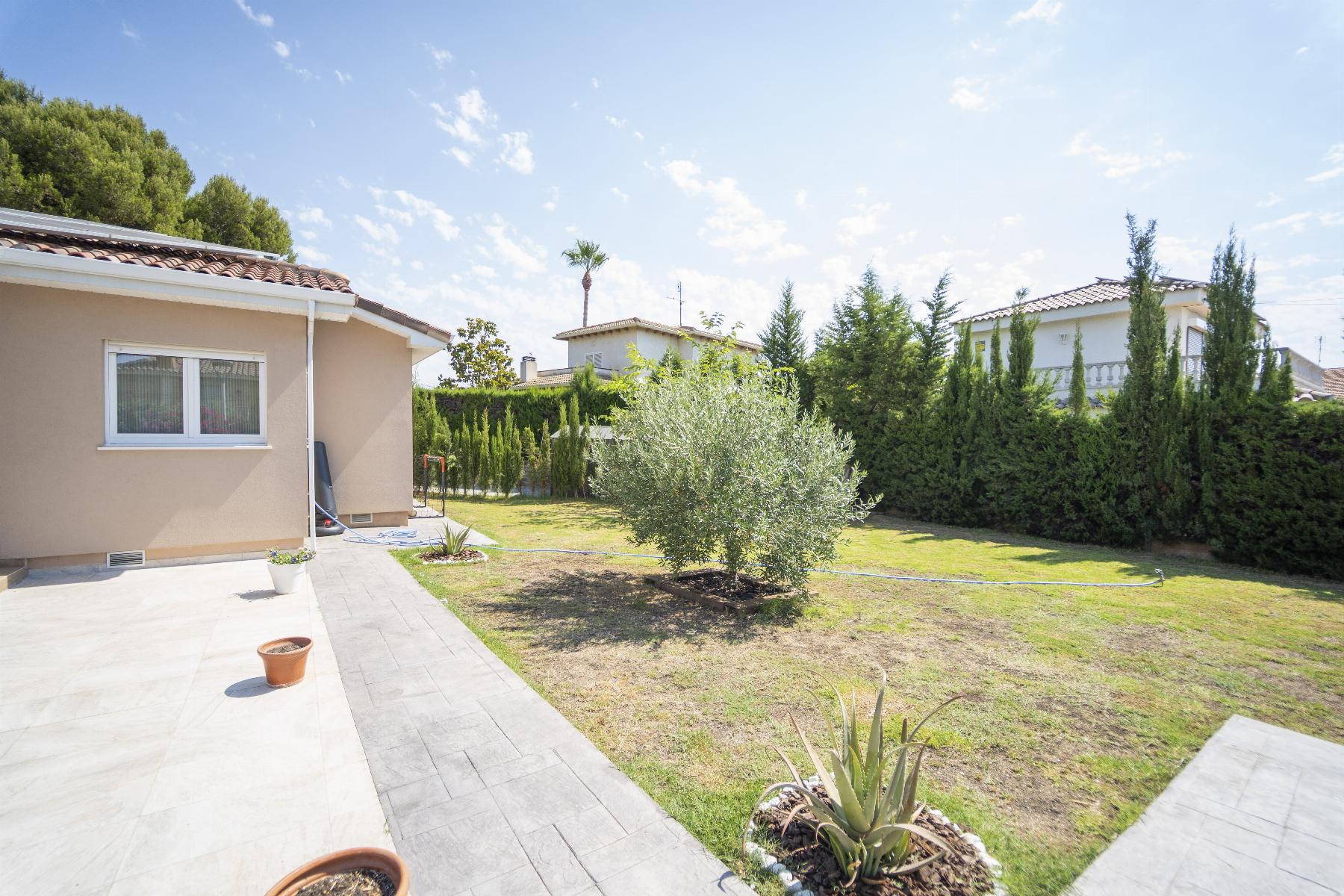 Venta de casa en Coma - Ruga