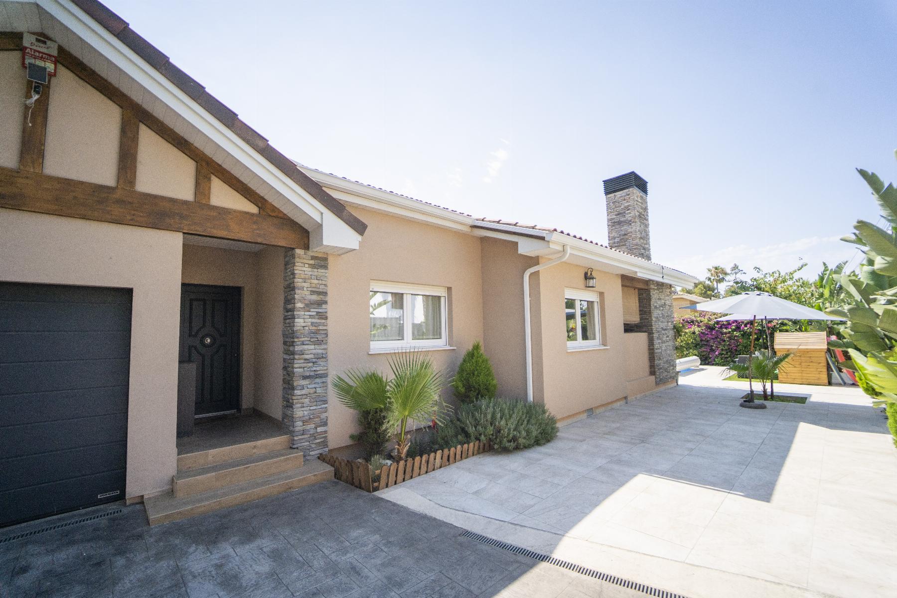 Venta de casa en Coma - Ruga