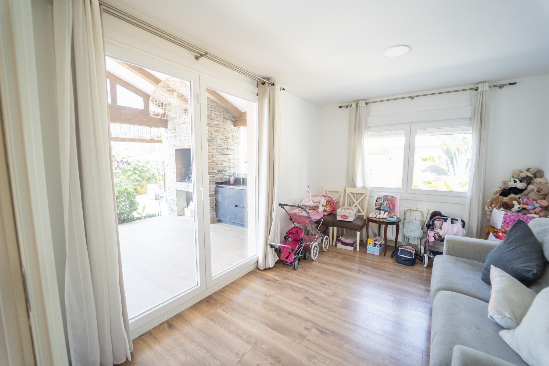 Venta de casa en Coma - Ruga