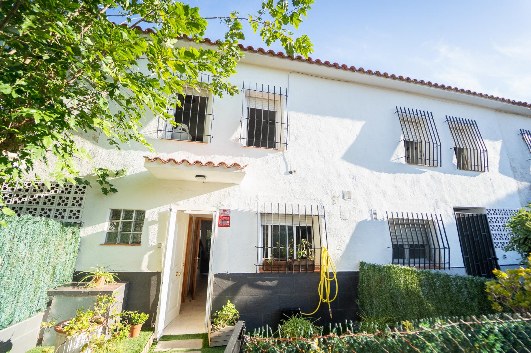 Venta de casa en Coma - Ruga