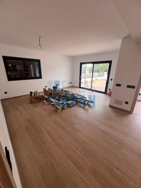 Venta de casa en Coma - Ruga