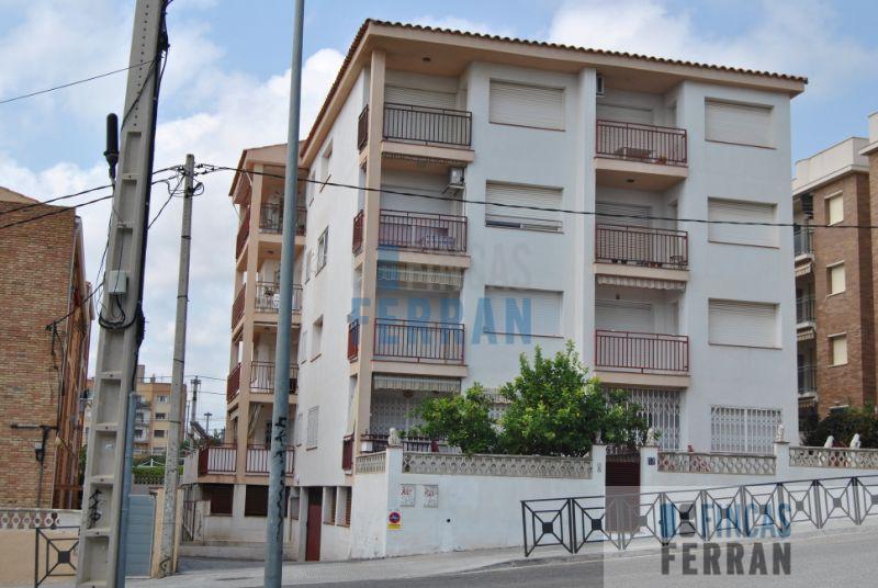 For sale of ground floor in Coma - Ruga