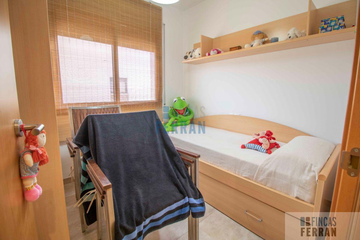 For sale of apartment in Coma - Ruga