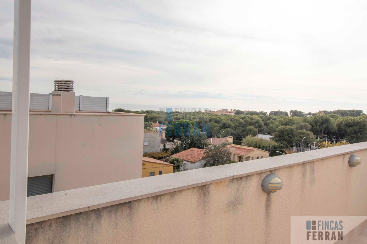 For sale of apartment in Coma - Ruga