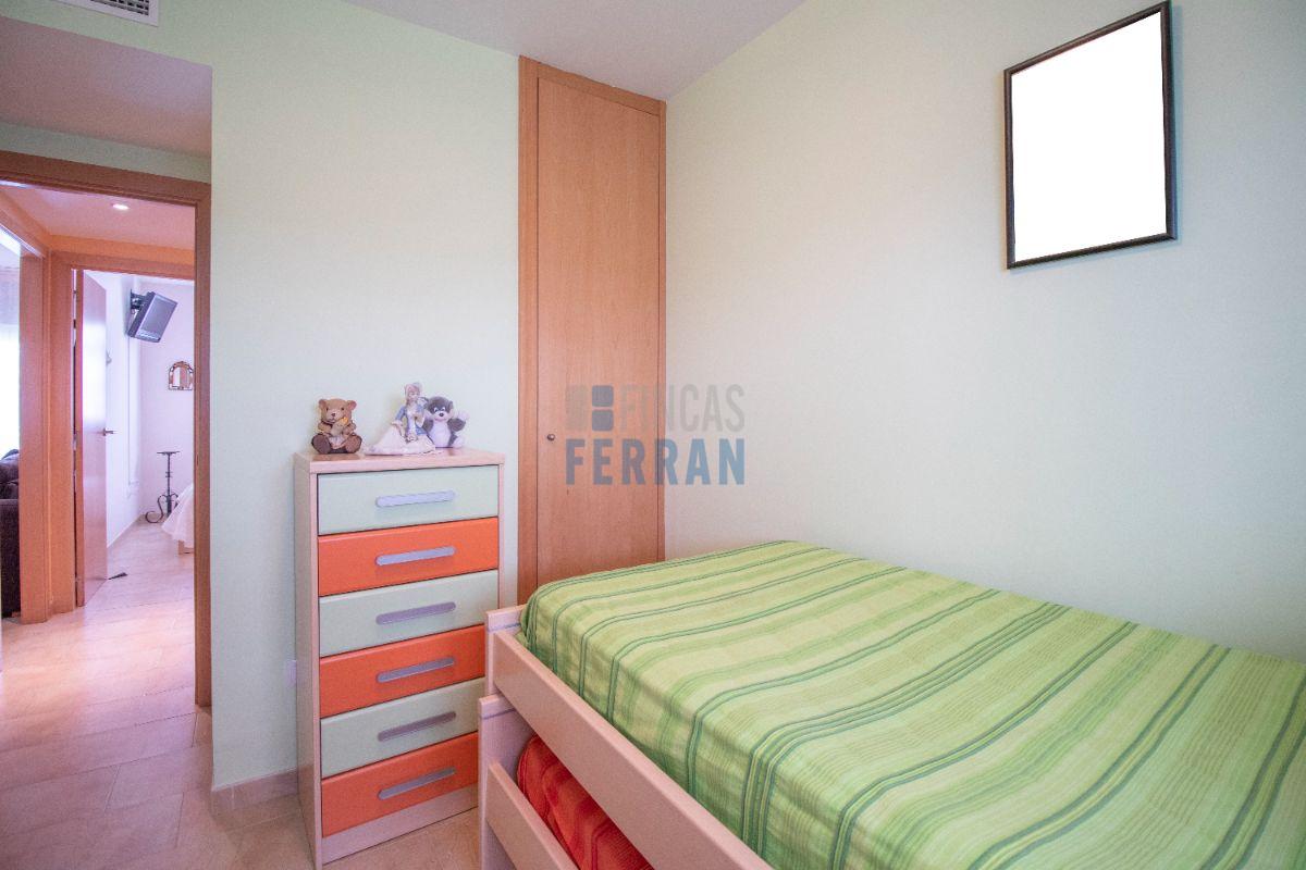 For sale of ground floor in Coma - Ruga