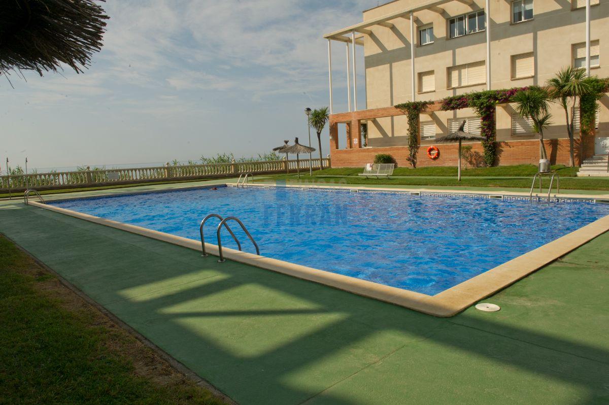 For sale of penthouse in Coma - Ruga
