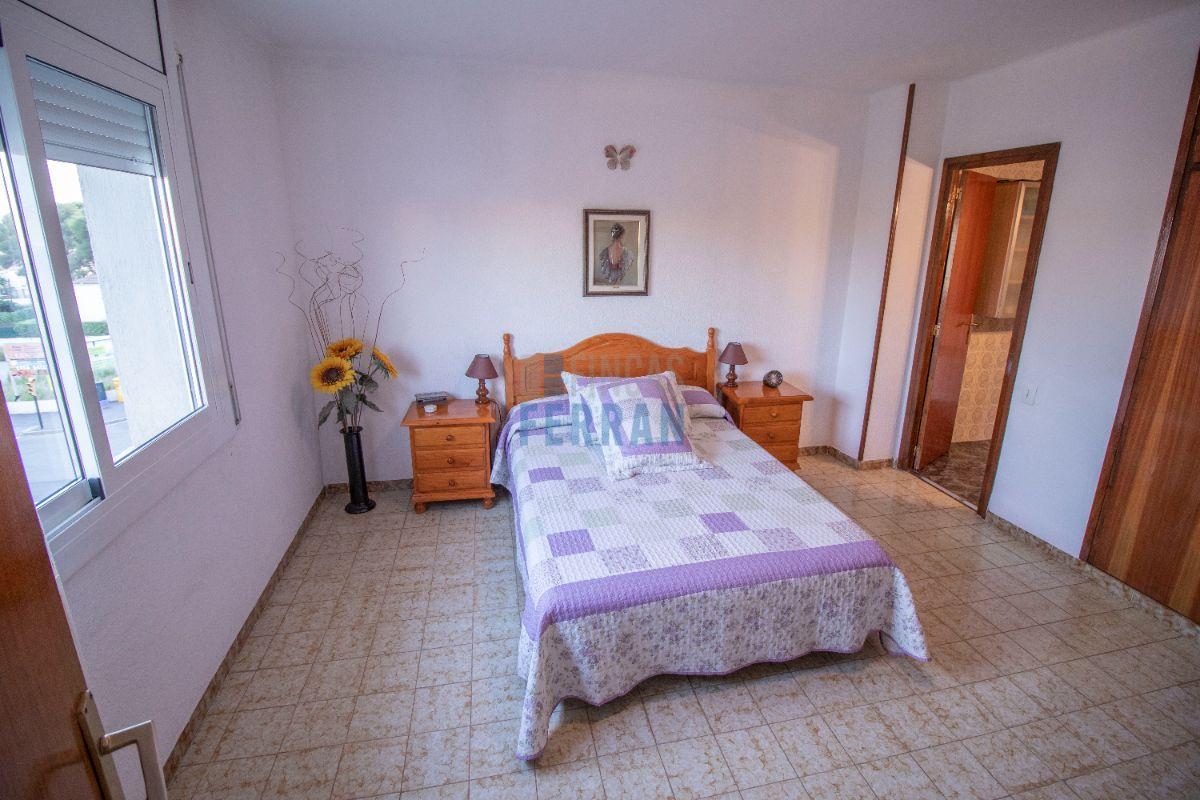 Venta de apartamento en Coma - Ruga