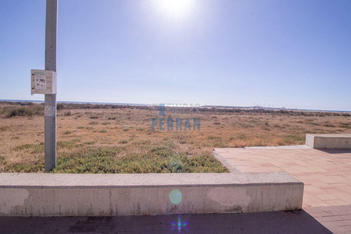 Venda de planta baixa a Coma - Ruga