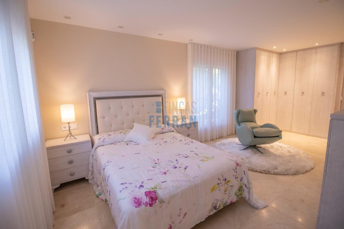 Venda de casa a Roda de Barà