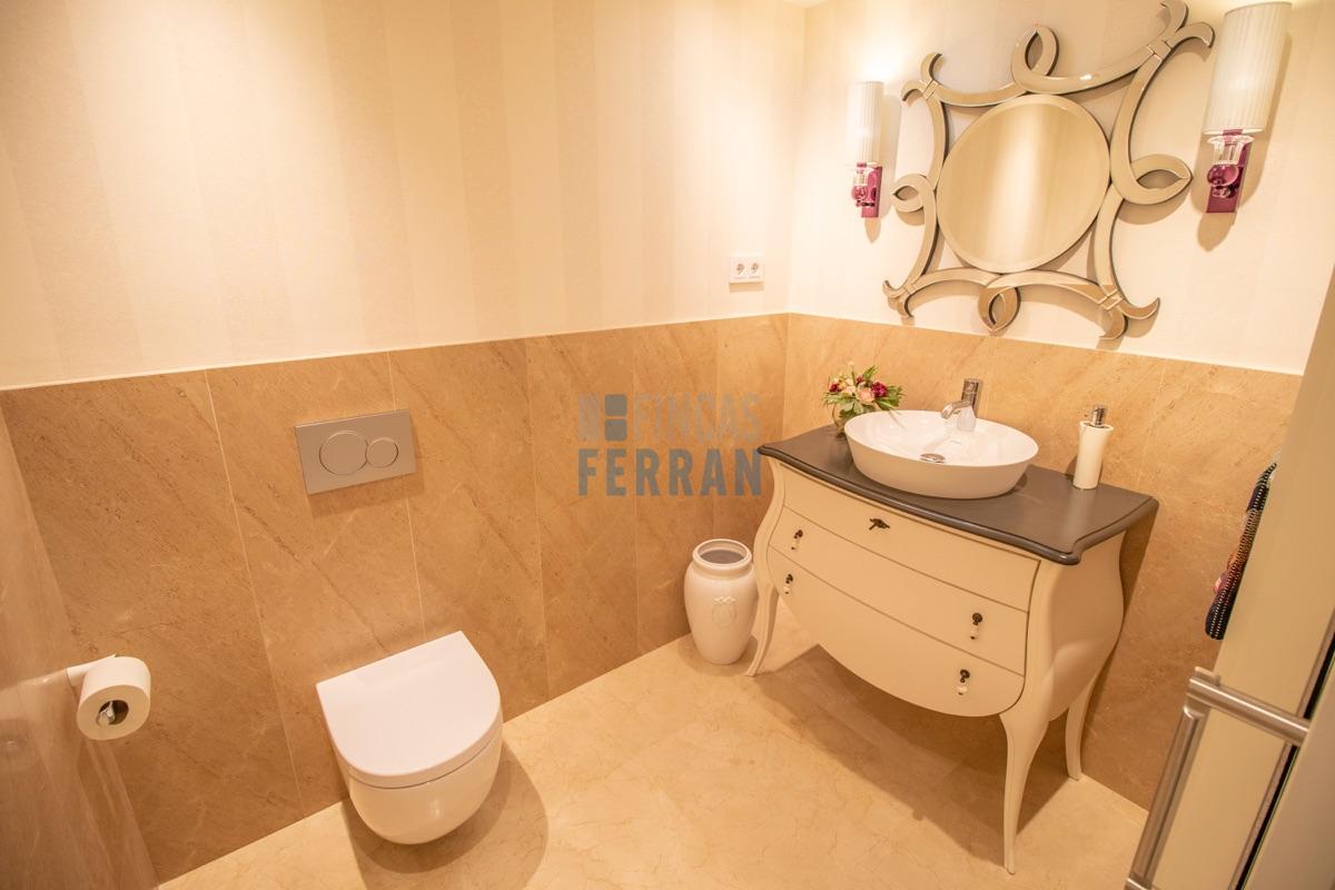 Venda de casa a Roda de Barà