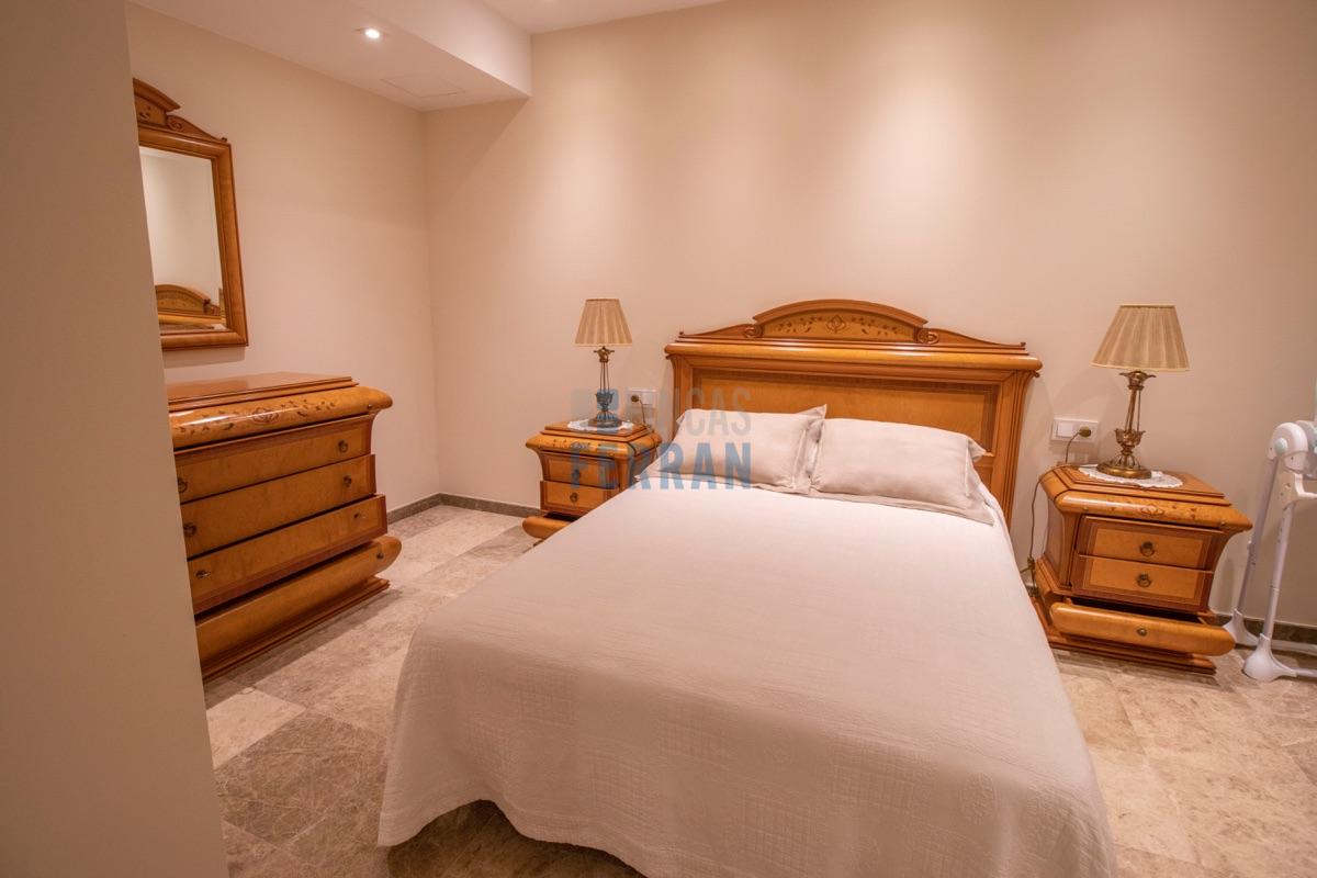 Venda de casa a Roda de Barà